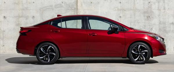 Makyajlı 2023 Nissan Versa Tanıtıldı