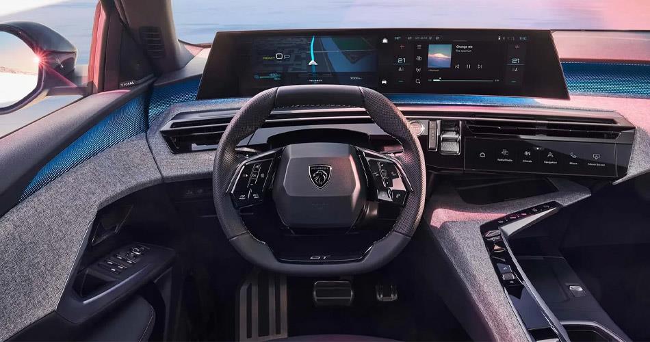 Peugeot'un Geleceği: E-3008 İle Tanışalım