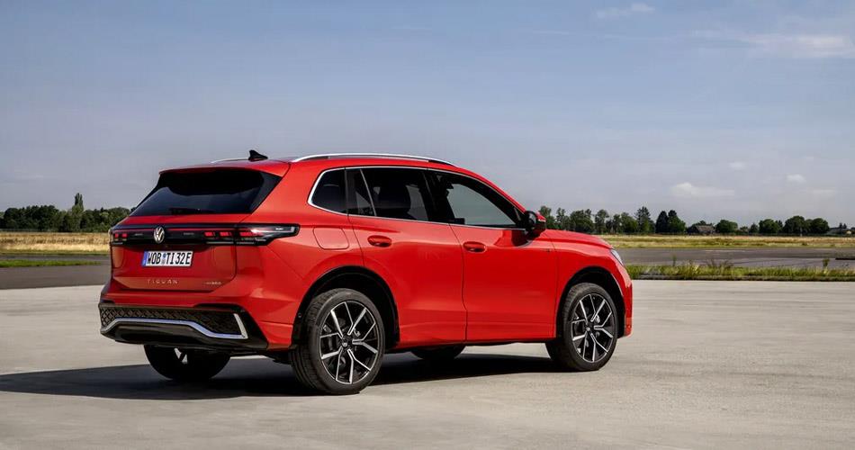 Volkswagen, 2024 Model Tiguan'ı Tanıttı: Yenilikler ve Değişikliklerle Gelen Yeni SUV!