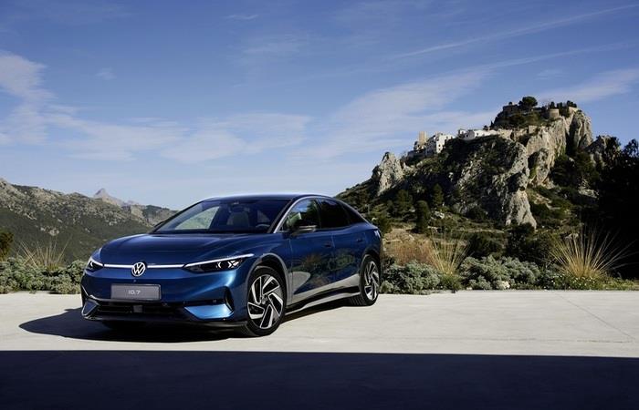 Elektrikli VW ID.7 Türkiye Yollarında