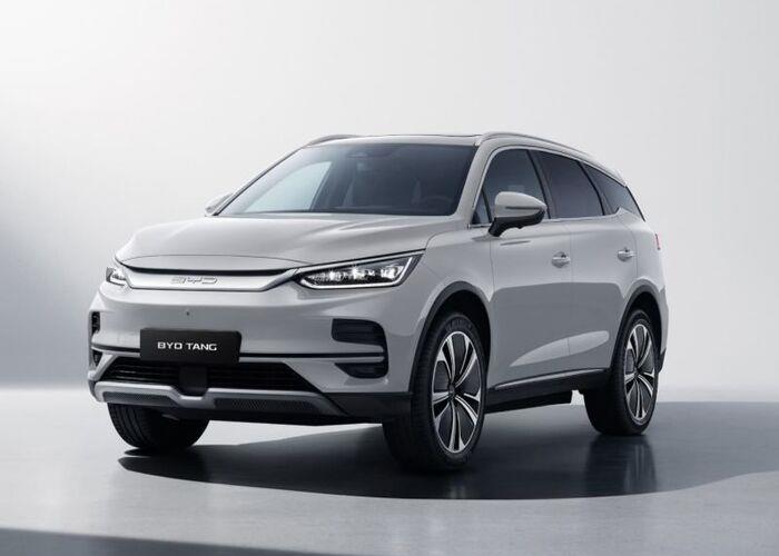 BYD’den Tang Gibi Bir Model