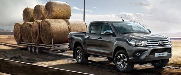 En Çok Satılan Pikap Toyota Hilux 2017 Fiyatları İle Göz Dolduruyor
