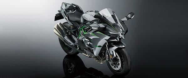 Yeni Kawasaki H2 Gücüne Güç Katarak Geliyor!
