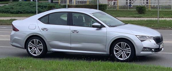 Yeni 2020 Skoda Octavia Akıllı Kamuflajla Görüntülendi