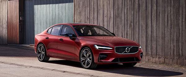 Volvo S60 T8 Plug-in Hybrid Yola Çıkmaya Hazır