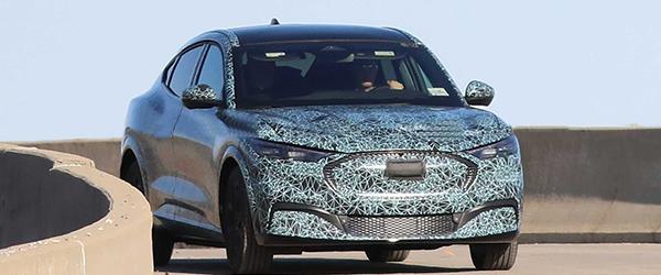 Ford’un Mustang Tabanlı Elektrikli SUV Modeli Casus Kameralara Yakalandı