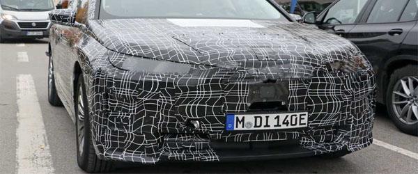 BMW’nin Yeni Elektrikli Modeli iX Olabilir