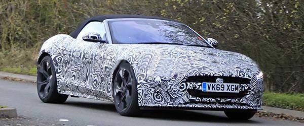 Makyajlı Jaguar F-Type'ın tanıtım tarihi belli oldu