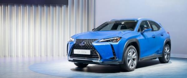 Lexus'un İlk Otonom Aracı
