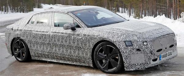 Elektrikli Jaguar XJ Casus Kameralara Yakalandı