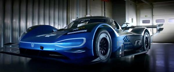 Volkswagen I.D. R, McLaren 720S Modeline Rakip Oldu