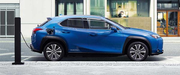 Lexus UX 300e Garantisiyle de Dikkatleri Üzerine Çekecek