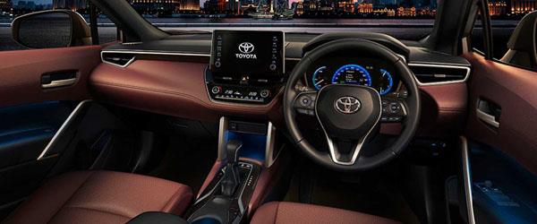 Toyota, Yaris Cross Sonrası Corolla Cross Modelini da Tanıttı!