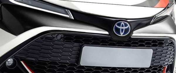 Toyota Corolla GR Sport Versiyonu İle Karşımıza Çıkıyor