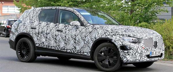 2021 Mercedes GLC Yine Kamuflajlı Görüntülendi