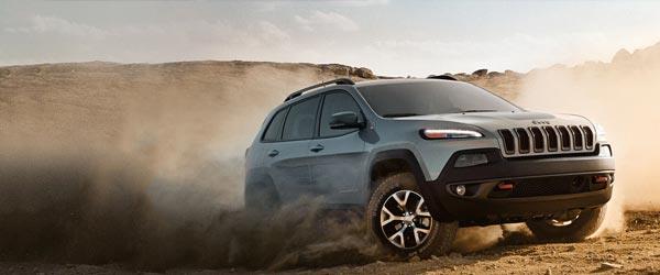 Jeep Cherokee Alanlara Sunroof ve Navigasyon Hediye!