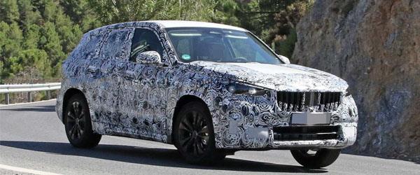 2022 BMW X1 Test Esnasında Kameralara Yakalandı