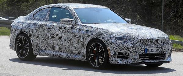 BMW 2 Serisi Coupe Kamuflajını Azaltıyor