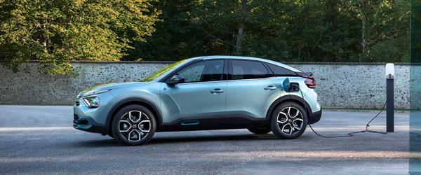 Citroen e-C4 Kilometre Testiyle Şaşırttı