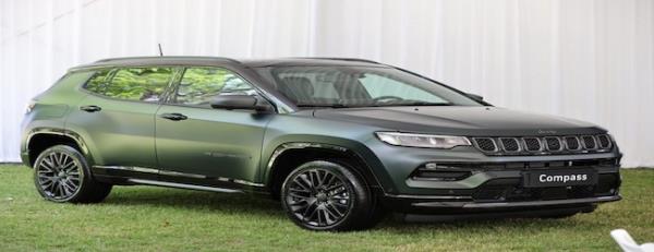 Yenilenen Jeep Compass Görselleri Geldi!