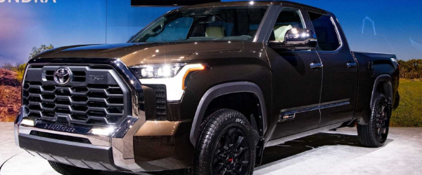 Toyota Tundra BMW’yi Kıskandıran Izgarası İle Geliyor!