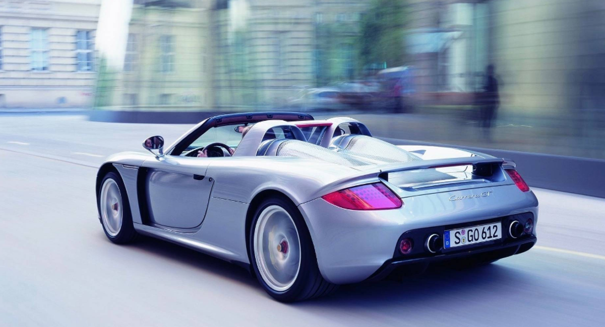 Porsche Carrera GT Eski Modeli ile Satışa Çıkabilir!