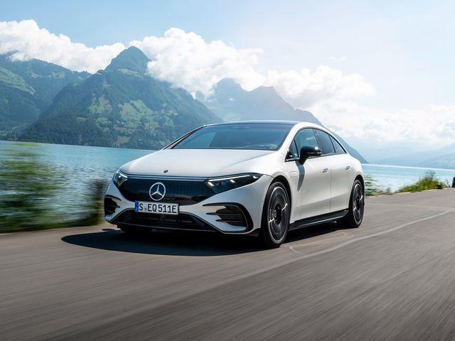 2022 Model Mercedes BENZ EQS Şaşırtan Özellikleri İle Dillerde