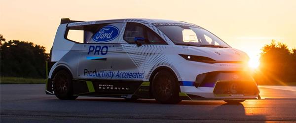 2022 Ford Elektrikli SuperVan 4 Tanıtıldı!