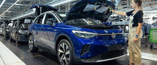 Volkswagen Şarj İstasyonlarında Eski Bataryaları Kullanacak