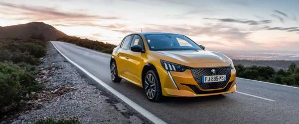 2022 Peugeot 208 Fiyatı ve Versiyonları